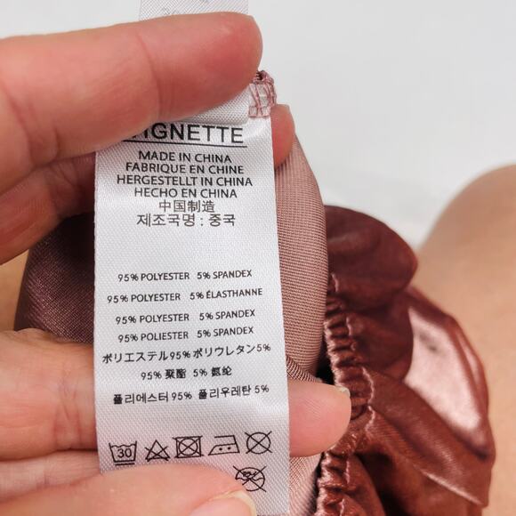 NWT Vignette 18-24M Rose Daisy Bubble - Picture 4 of 4